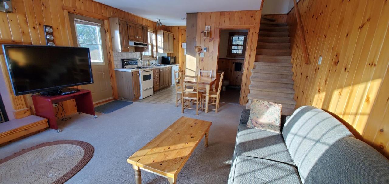 Motel Le Fleuron Saint-Donat Exterior foto