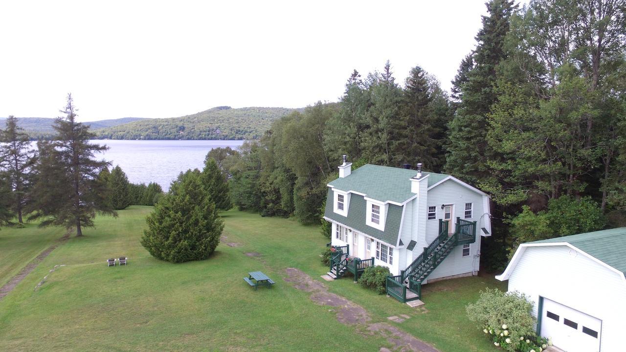 Motel Le Fleuron Saint-Donat Exterior foto